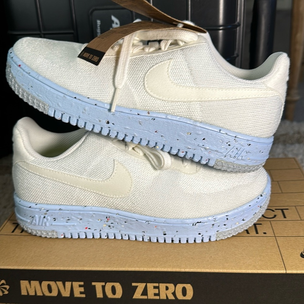 Wmn Nike AF1 Crater Flyknit sz 8